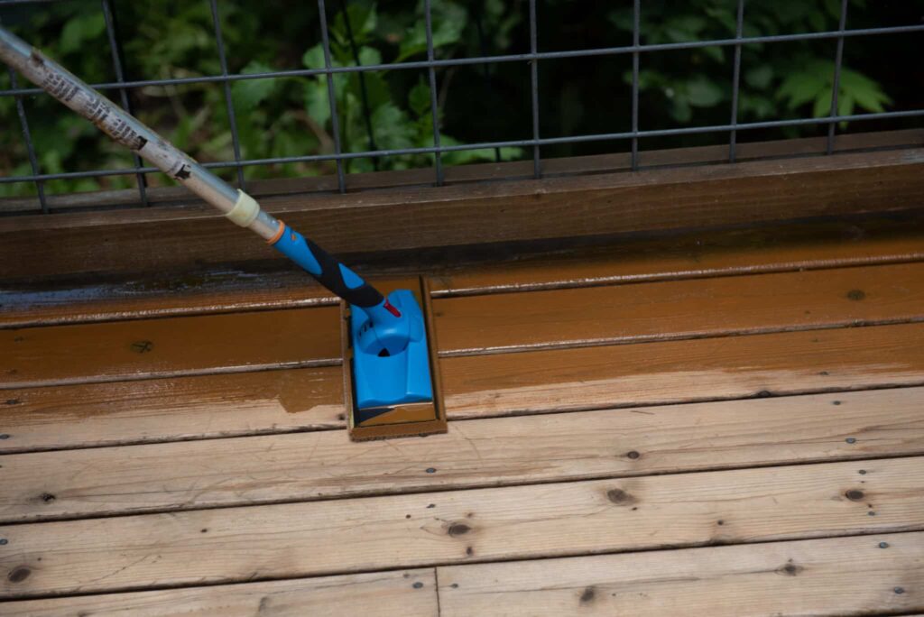 deck staining Boca Raton fl